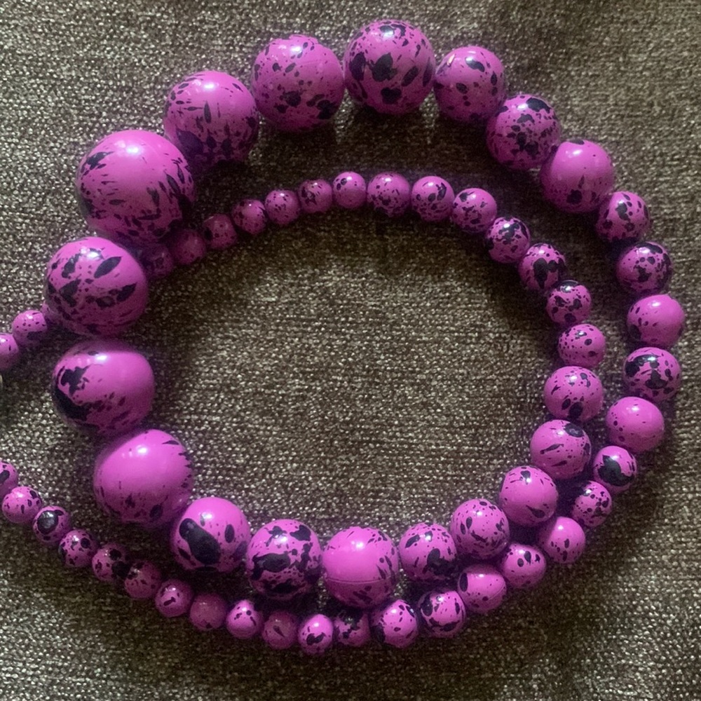 Necklace - Picture 3 of 6